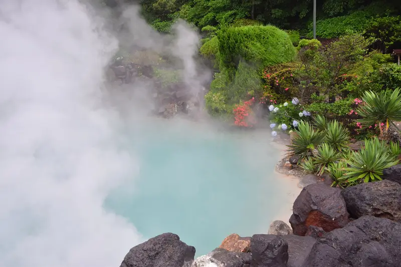 The turquoise steaming pond of Umi Jigoku in Beppu