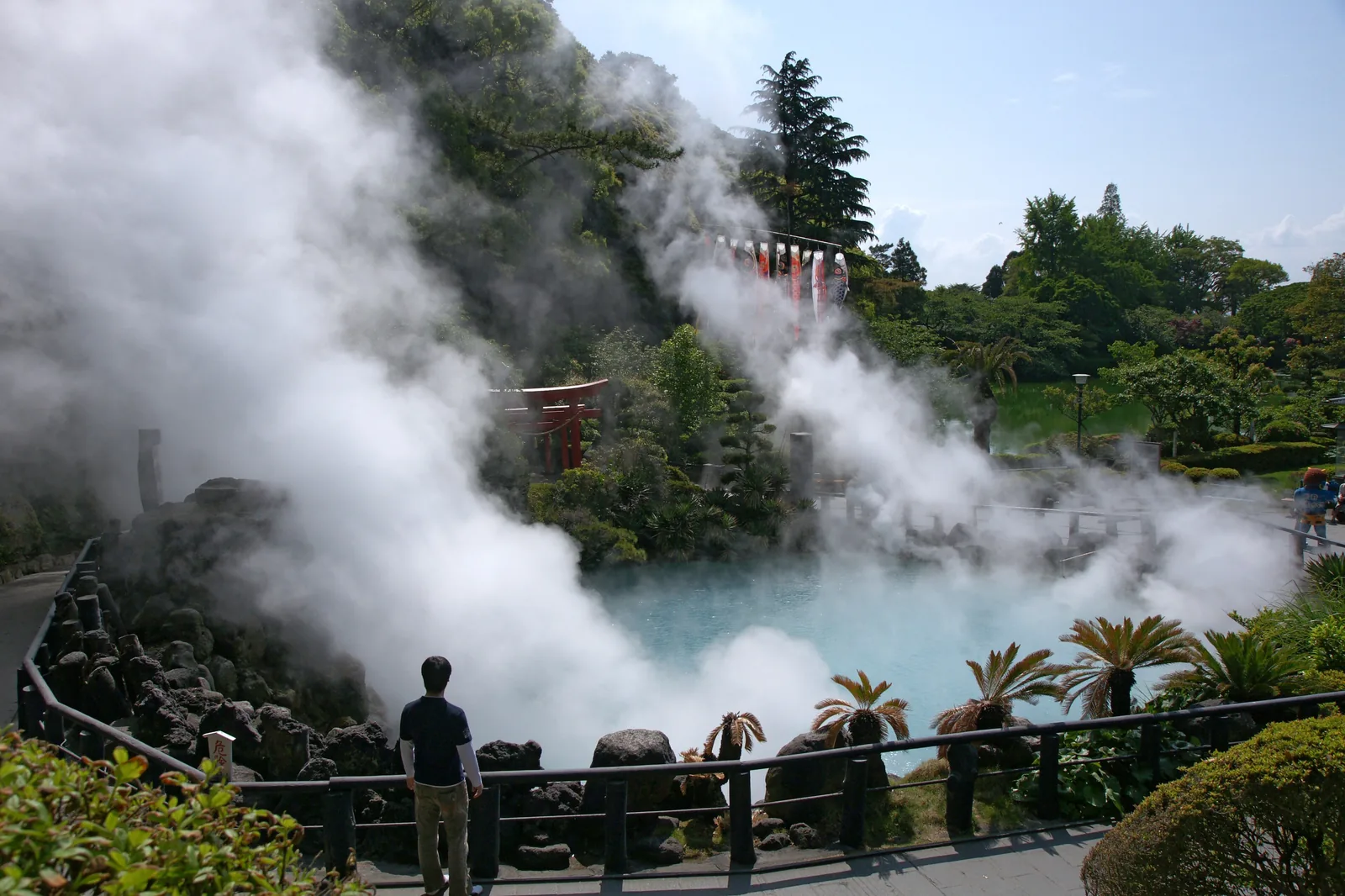 The turquoise water of Umi Jigoku, one of the hells of Beppu