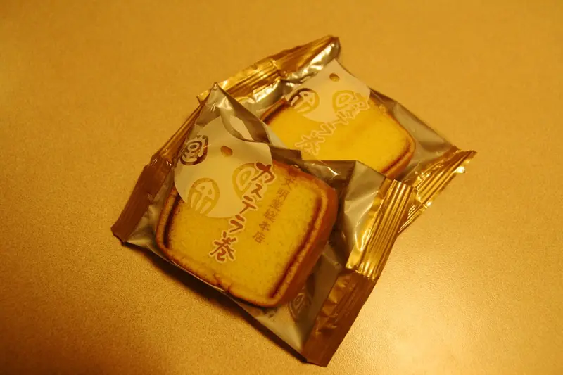 Castella at Fukusaya