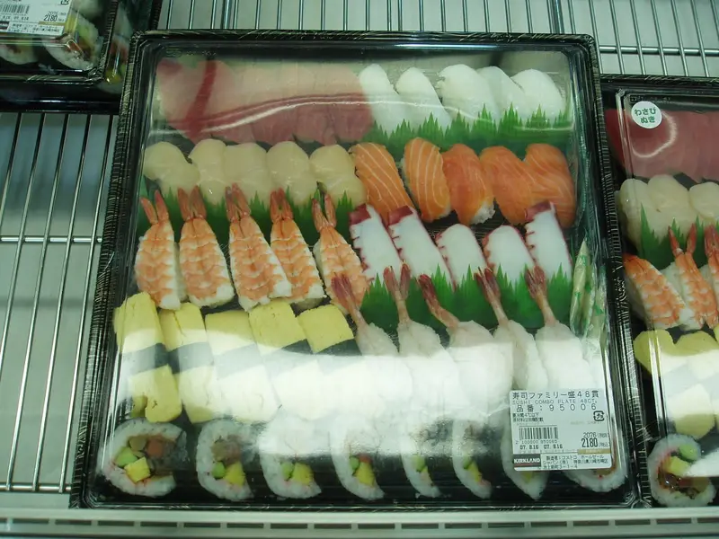 Sushi on Sushiya-dori