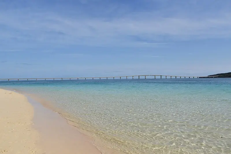 The white sand and turquoise shallows of Yonaha Maehama beach on Miyakojima