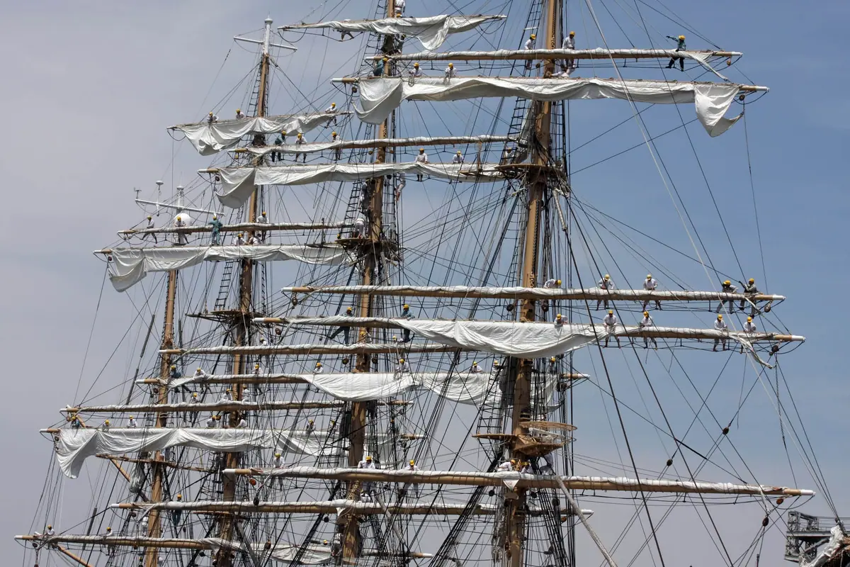 Mast of Kaiwo Maru II