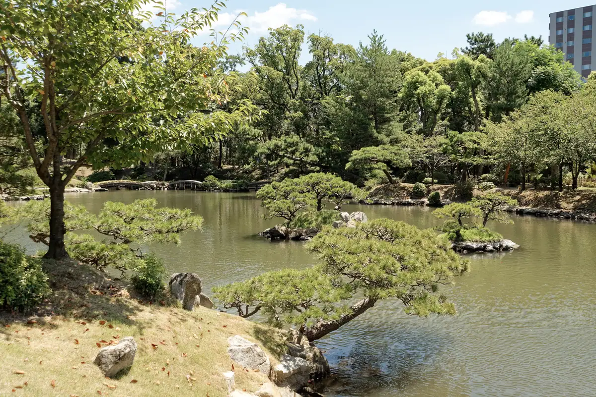 Shukkei-en garden