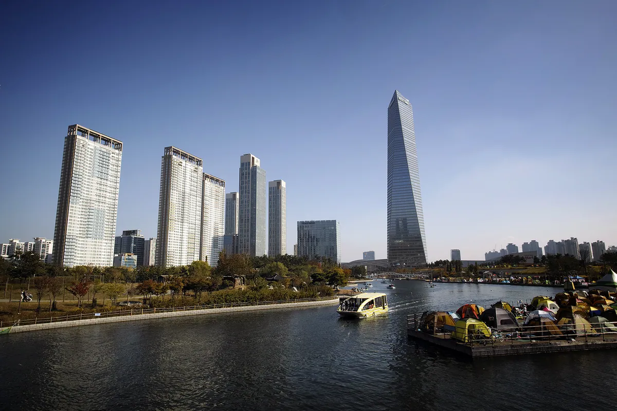 Songdo's central park and the NEATT, Incheon, South Korea