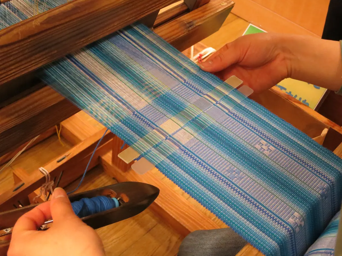 Minsah weaving