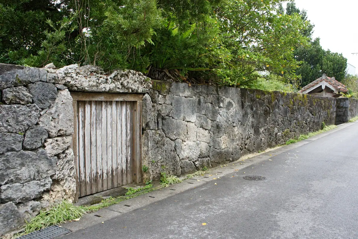 Miyara-dunchi Ishigaki Okinawa03s3s4500
