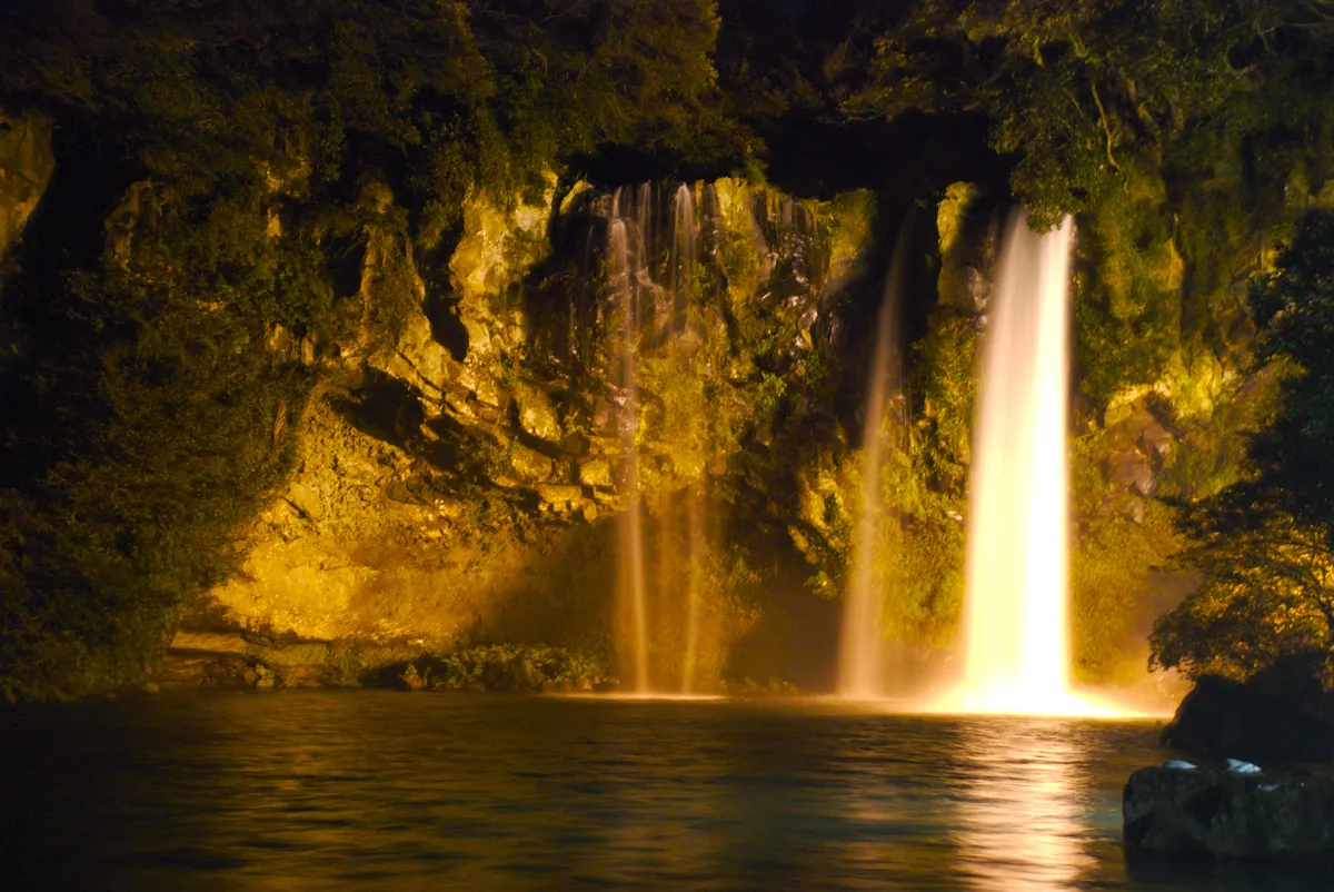 Cheonjiyeon Waterfall at night