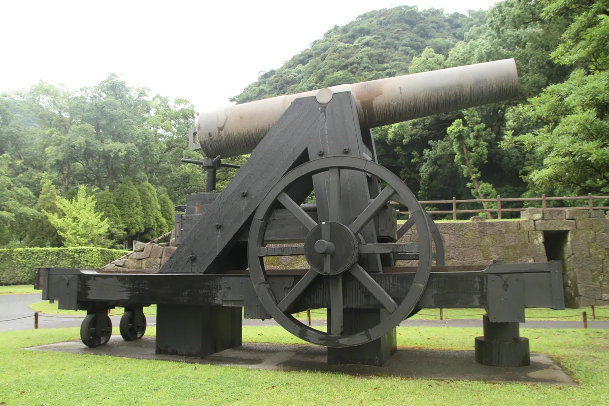 仙巌園復元鉄製150ポンド砲