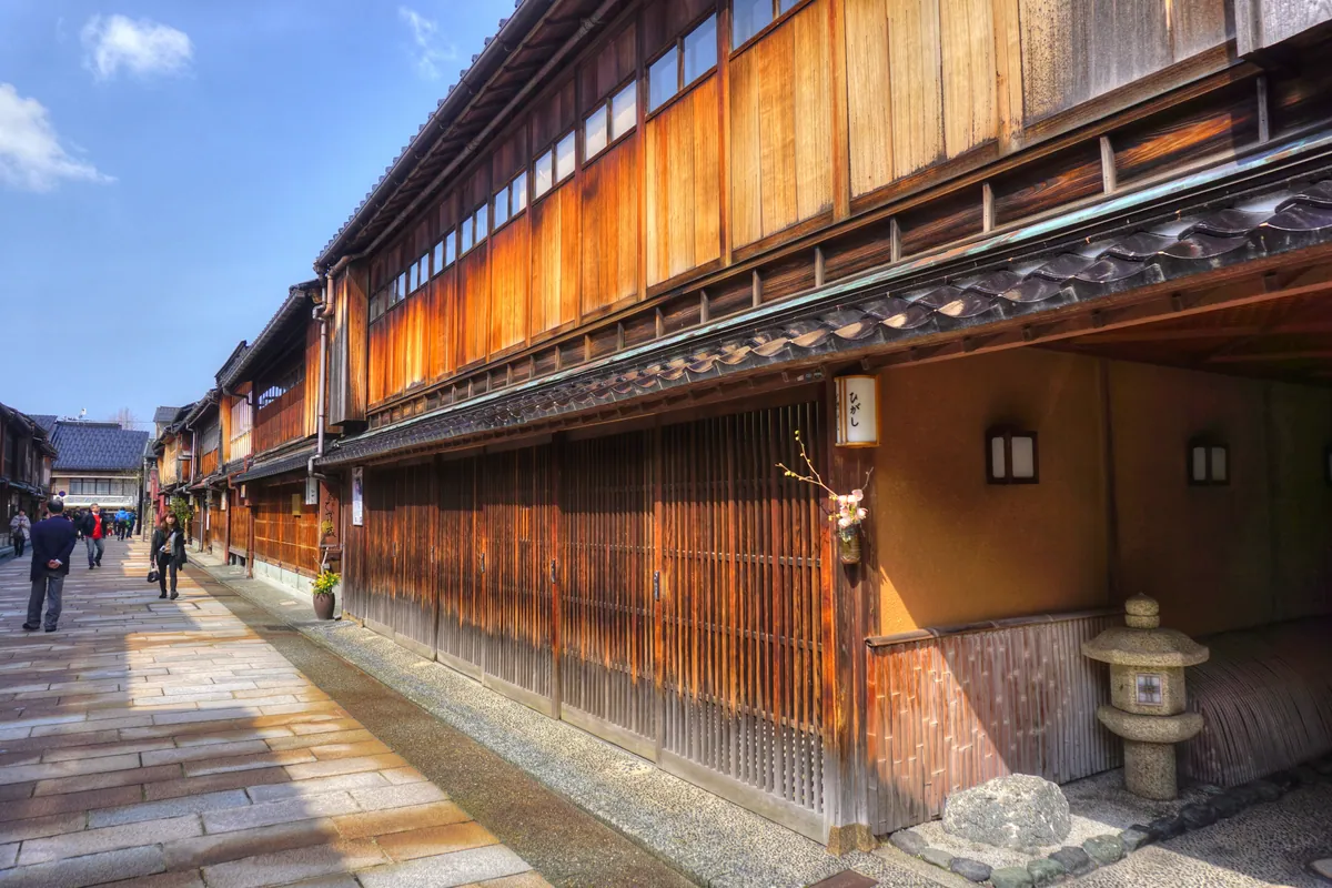 Higashi Chaya teahouse district