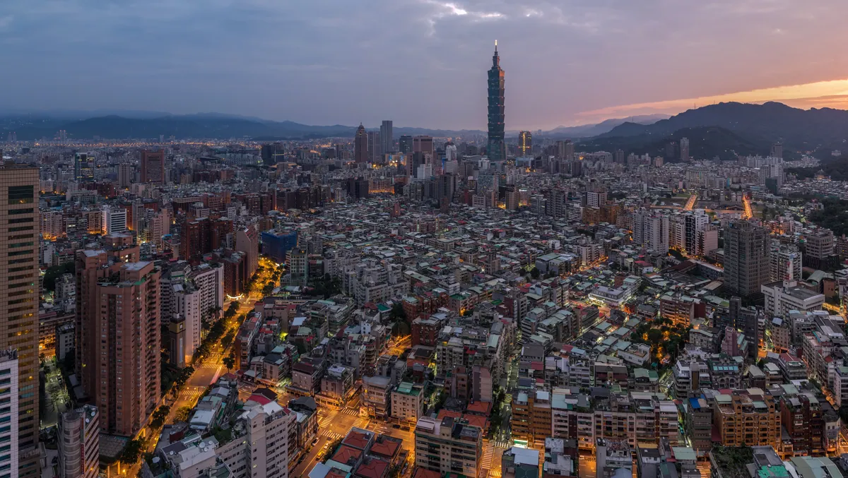 Taipei 101 & the city