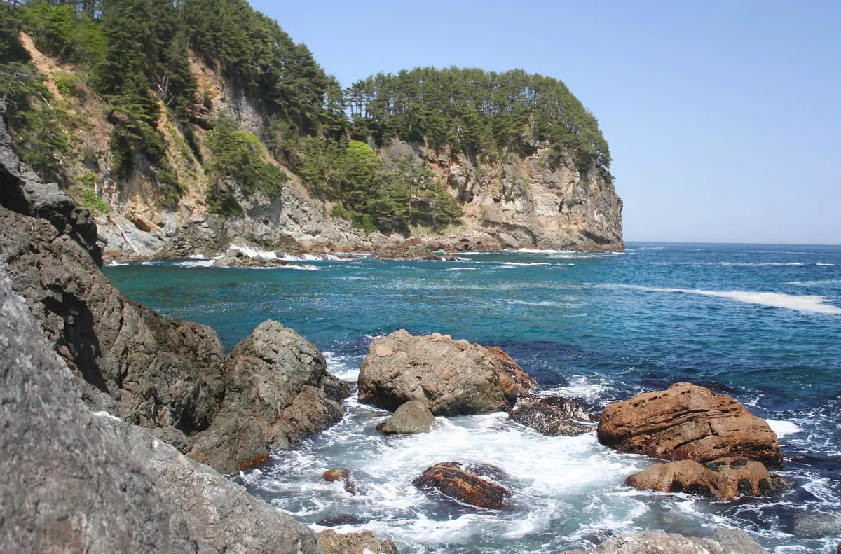 Sanoiwa rocks