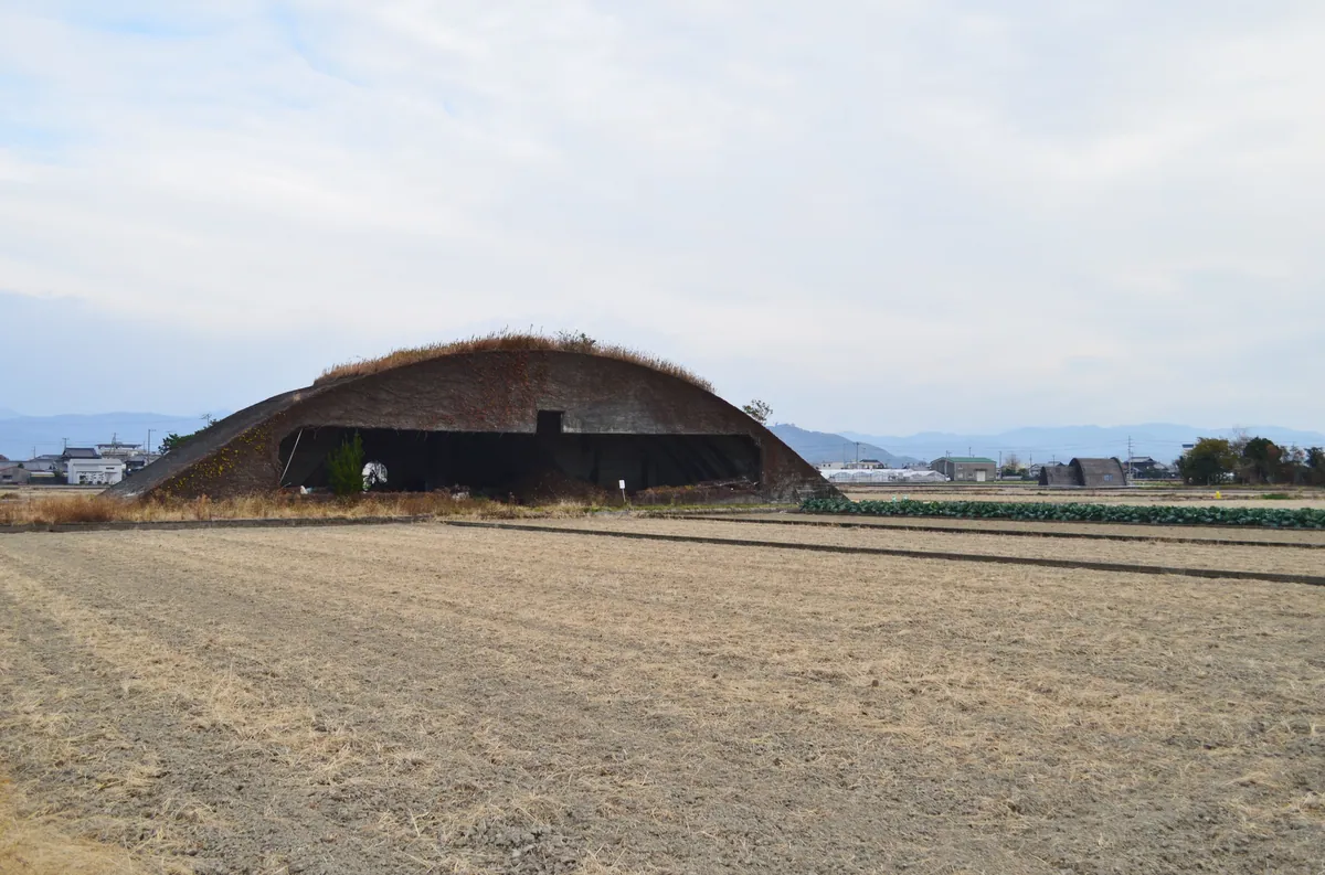 Maehama Entaigun, gaikan-1