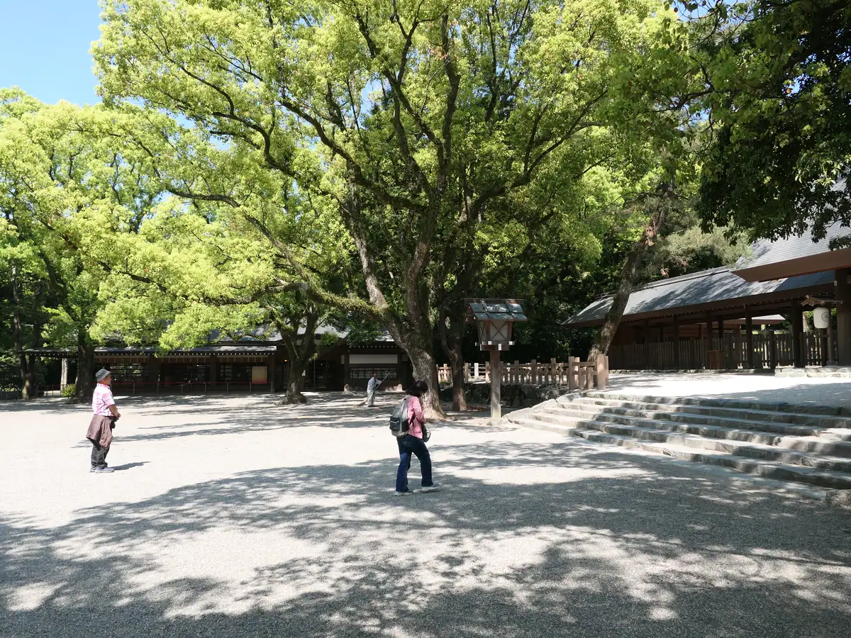Atsuta-jingū (Atsuta-ku, Nagoya) VLux5 hdsr at19