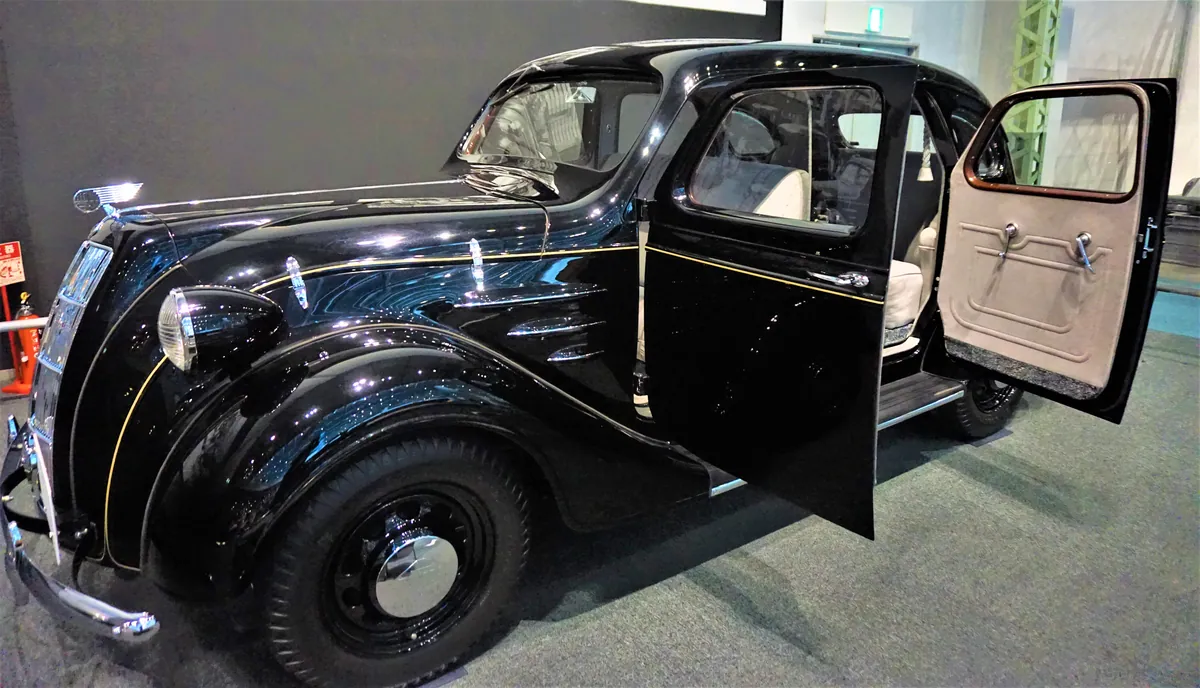 Toyota Sedan Model AA - Toyoda first Car - Joy of Museums - Toyota Commemorative Museum of Industry and Technology