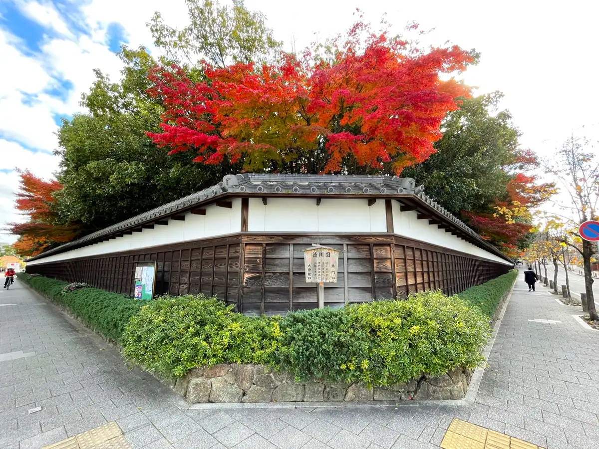 Walls of Tokugawa-en or Tokugawa Garden in Nagoya City