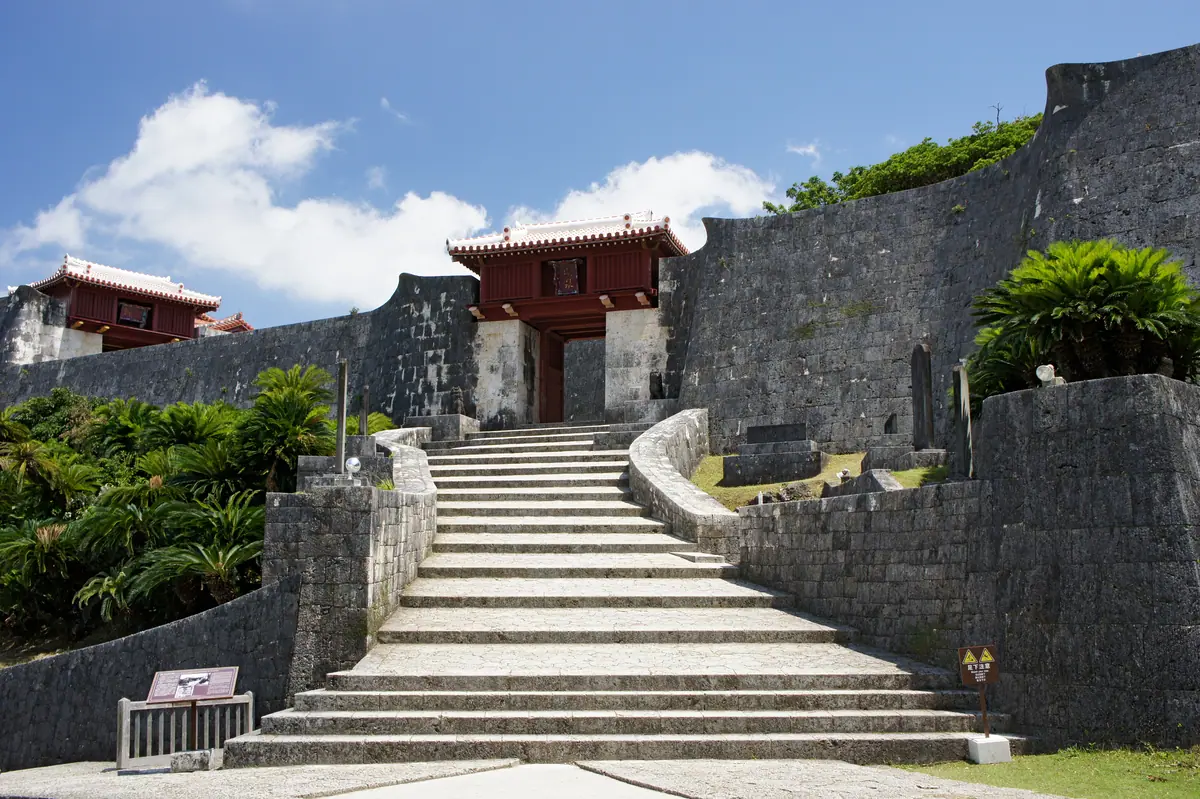 Naha Shuri Castle11s3s4592