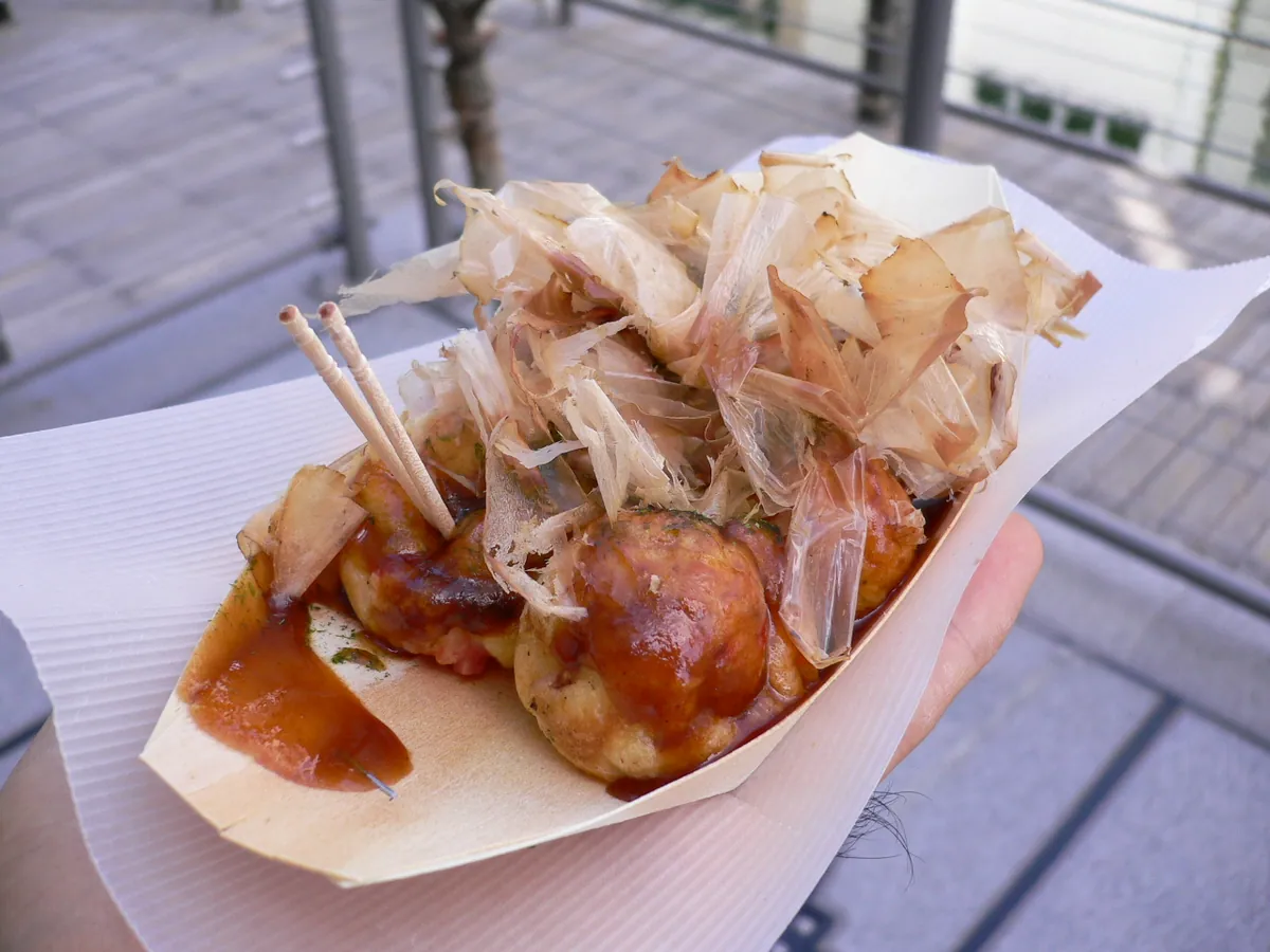 Takoyaki by hirotomo in Osaka