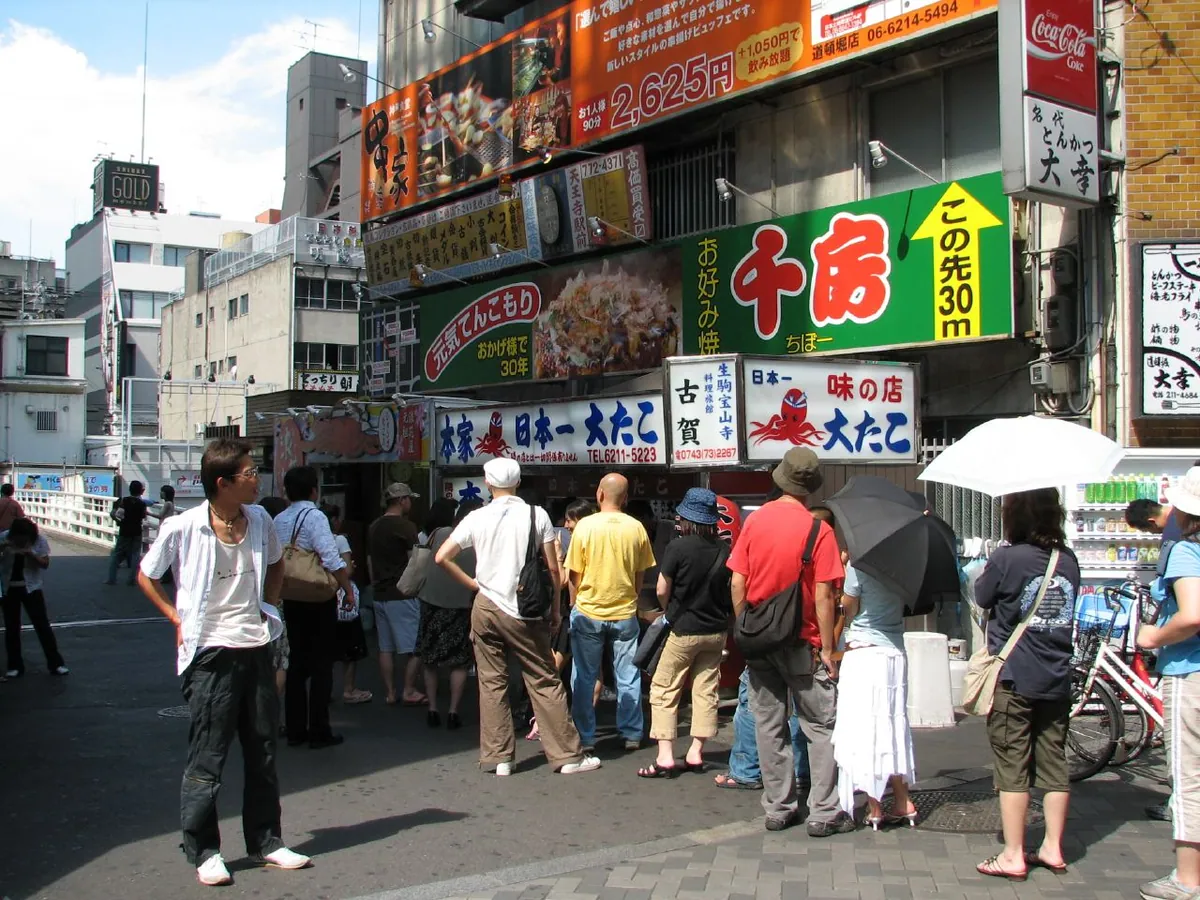 Takoyaki shop by POHAN in Osaka