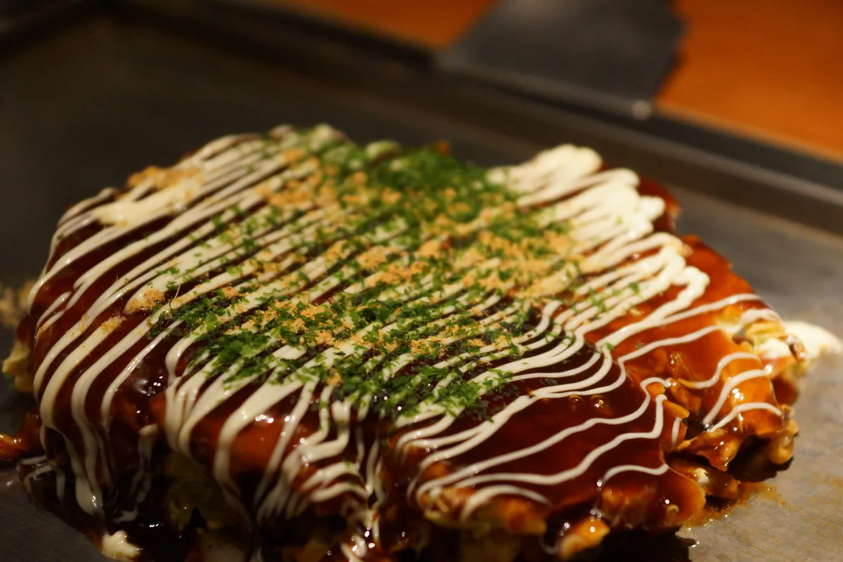 Okonomiyaki, mixed not layered