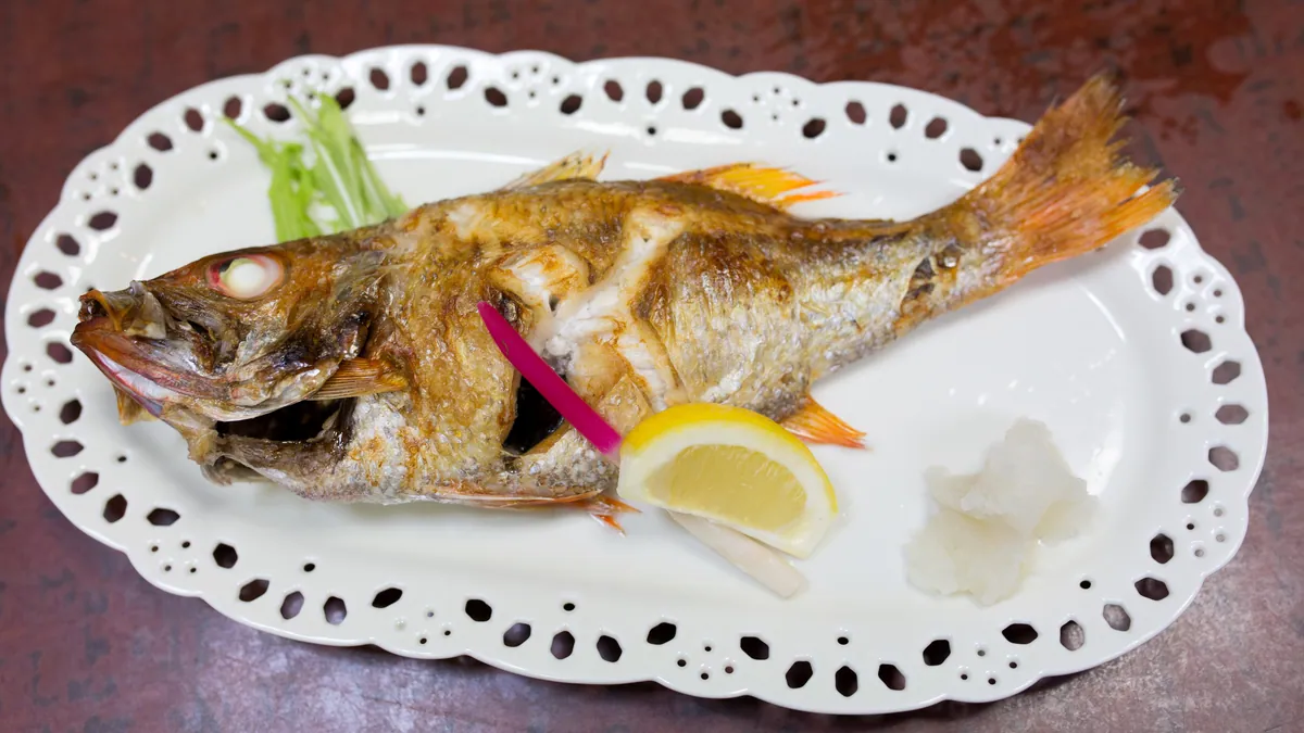 Nodoguro grilled with salt, Kappo Uosen, Nagaoka 01