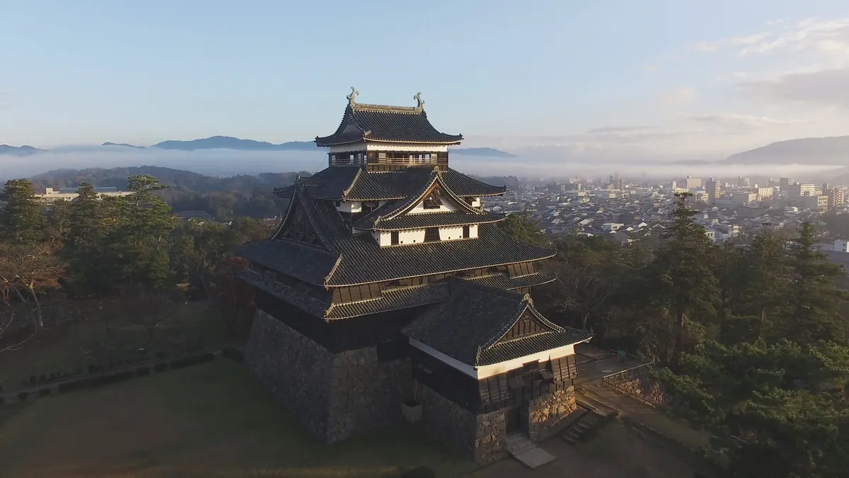 Shimane-Matsue Castle-xl