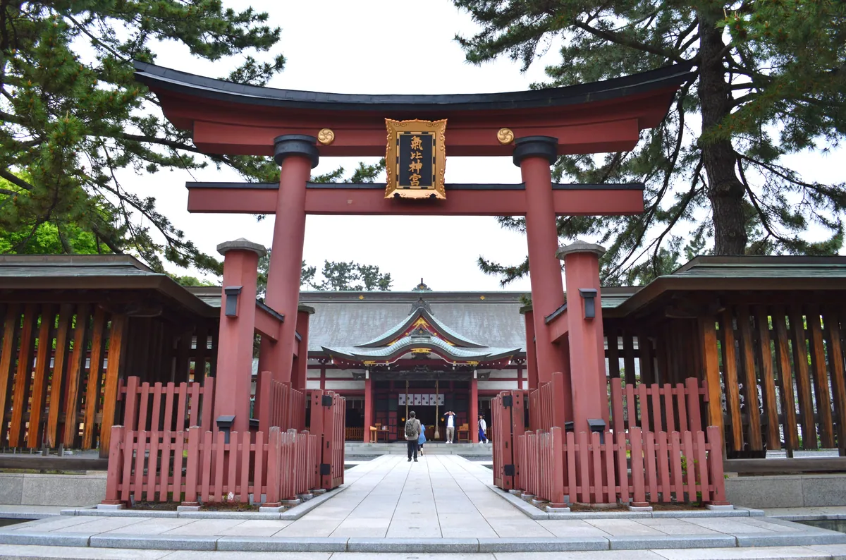 Kehi-jingu nakatorii