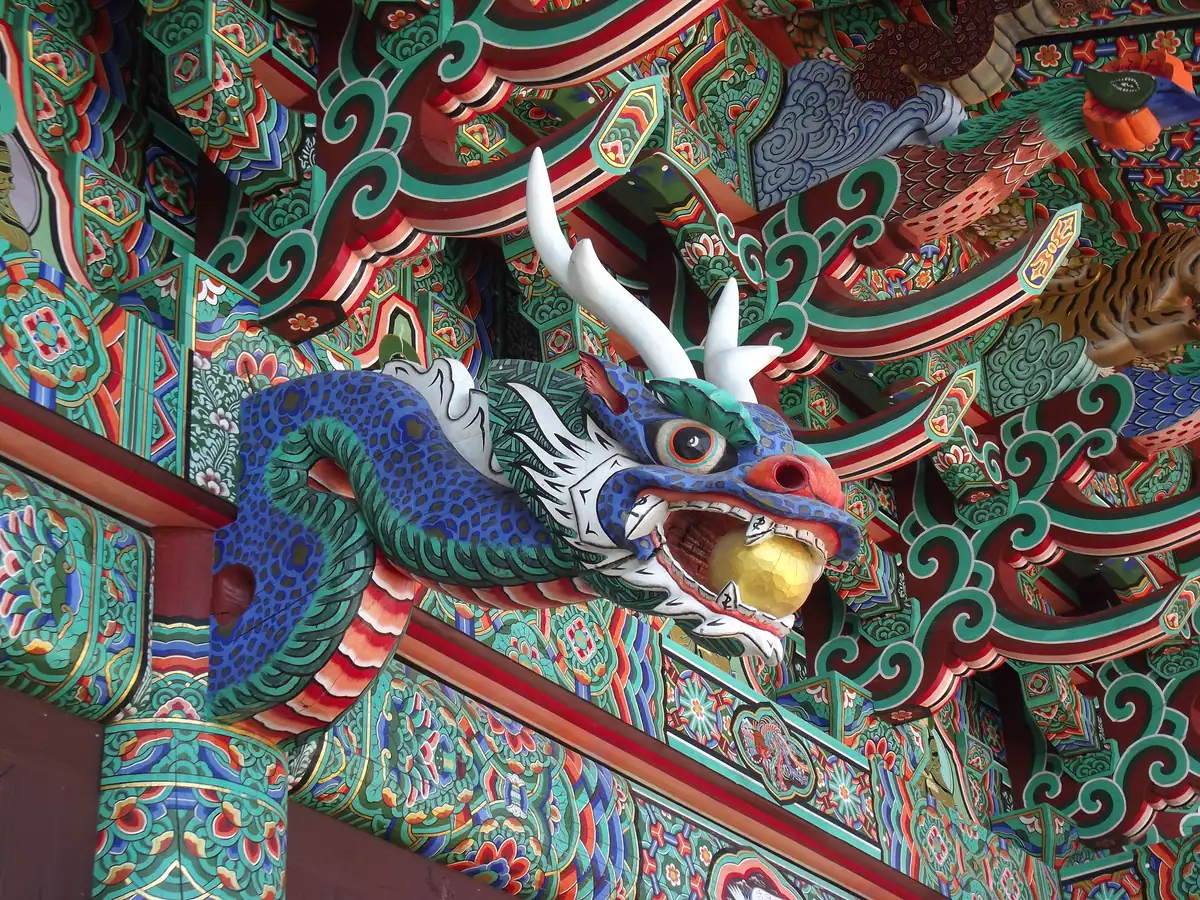 Dragon in Hyangiram