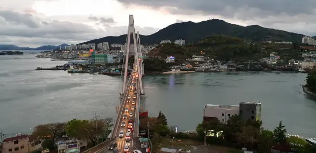 The Yeosu Maritime Cable Car