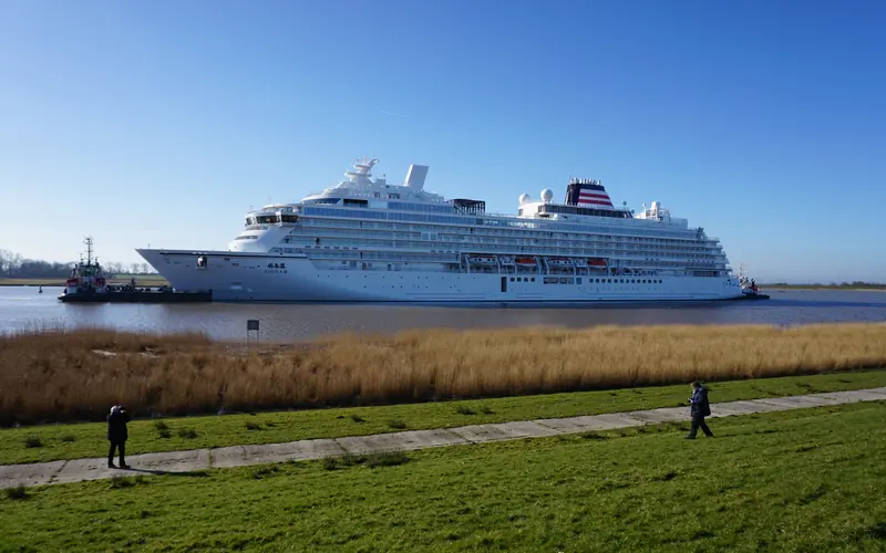 Asuka III cruise ship