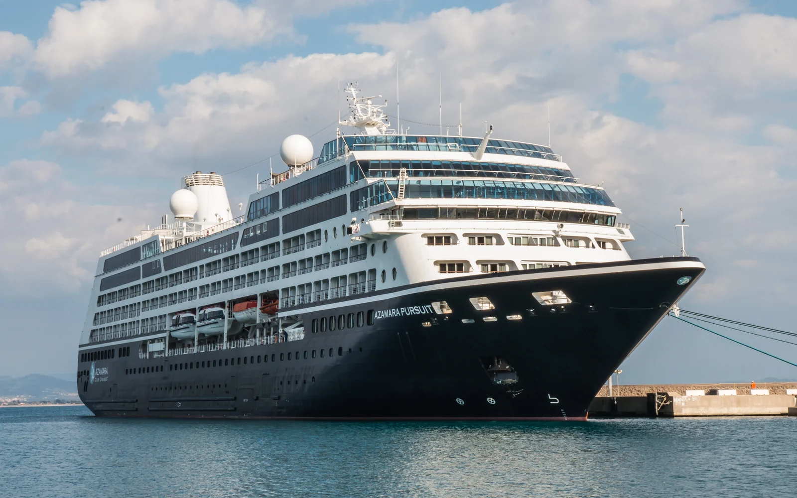 Azamara Pursuit & Quest cruise ship