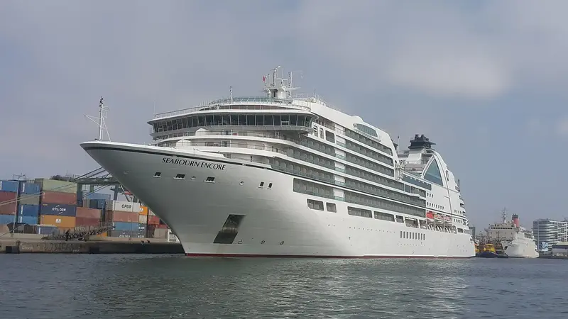 Seabourn Encore cruise ship