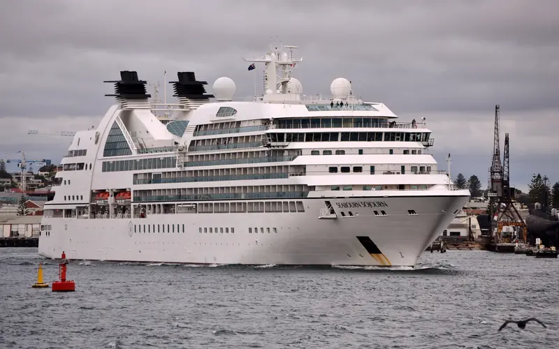 Seabourn Sojourn cruise ship