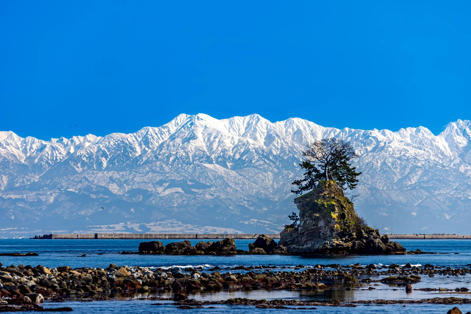 Amaharashi Coast and the Tateyama view