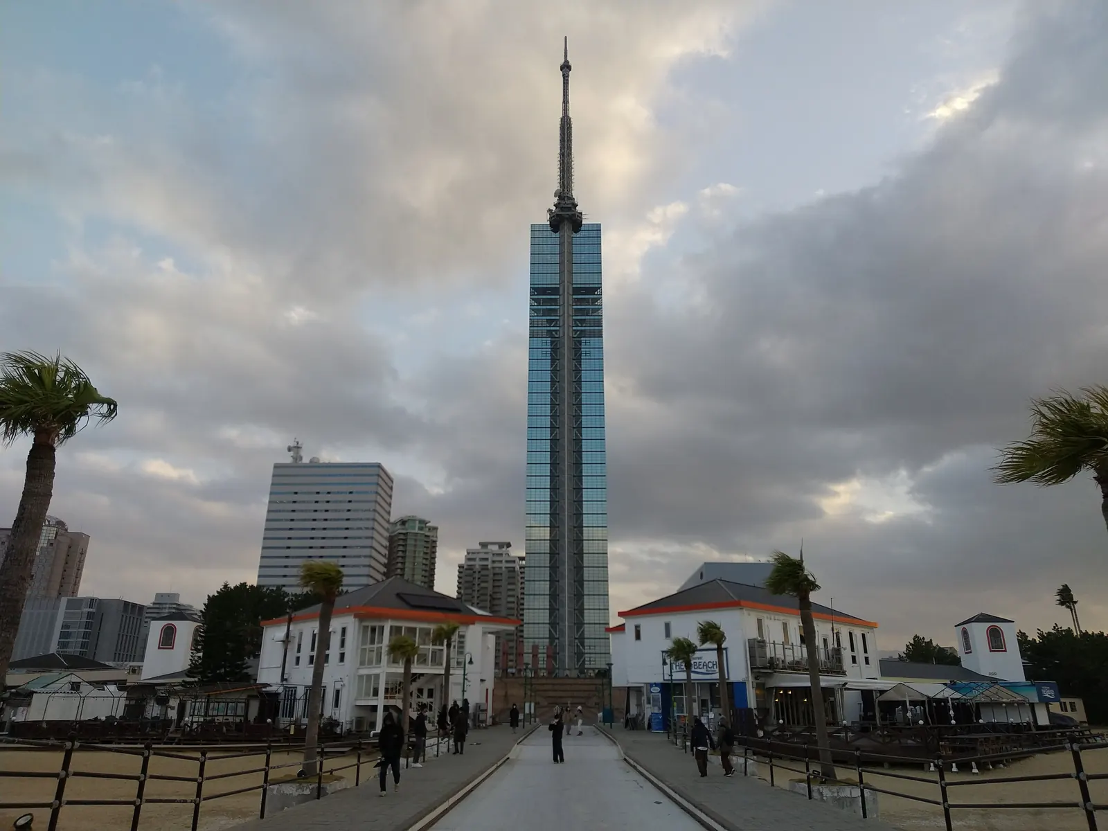 Fukuoka Tower and the bay