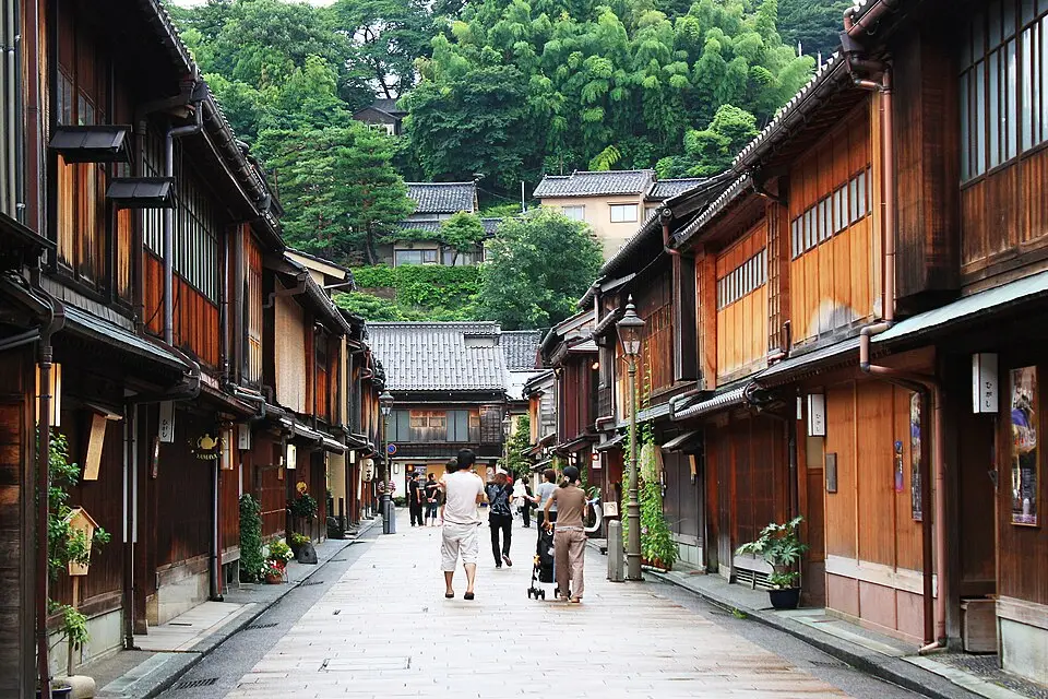Higashi Chaya