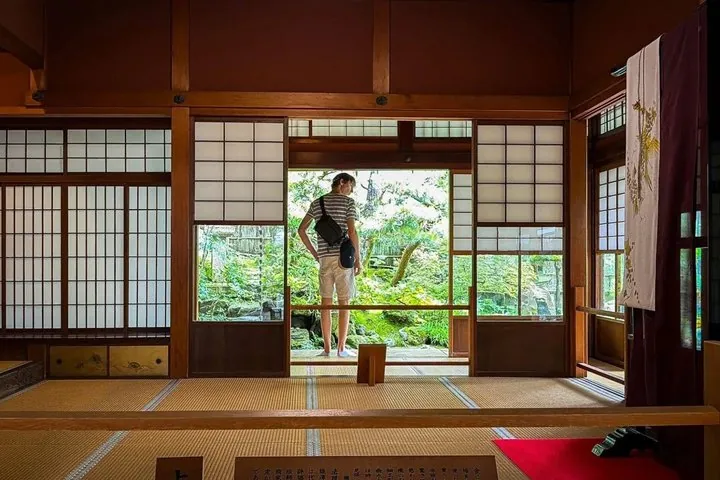Kanazawa: Castle & Samurai History Walking Tour — operator photo 10
