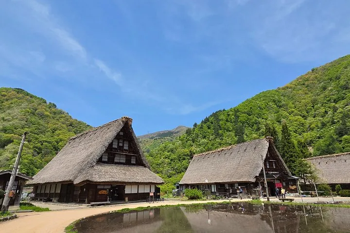 Toyama Gokayama Village Walk in Ainokura or Suganuma — operator photo 11
