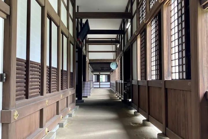 Toyama: Zen Architecture and Philosophy at Zuiryu-ji Temple — operator photo 4