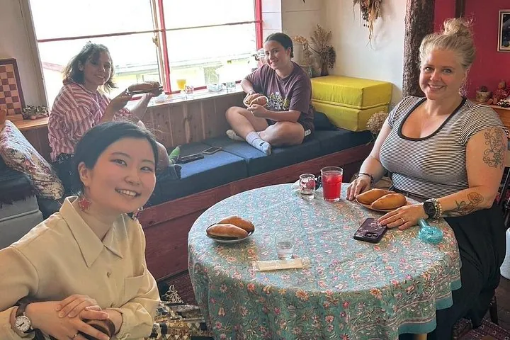 Make Piroshki in Hakodate and Visit Hidden Spots While Baking — operator photo 3