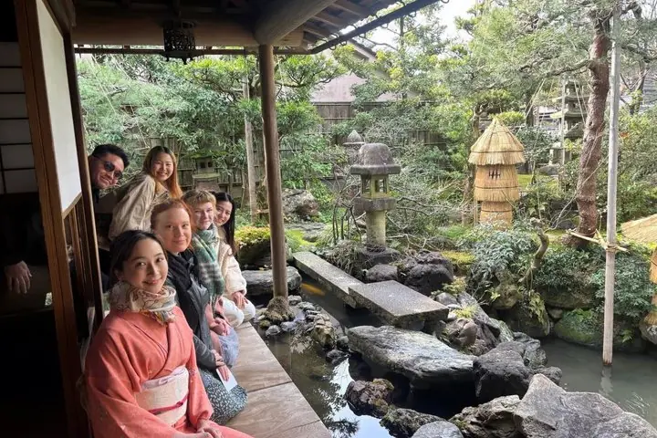 Kanazawa: Castle & Samurai History Walking Tour — operator photo 11