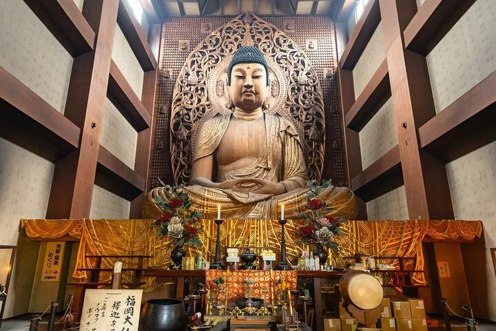 Tochoji temple wooden Buddha
