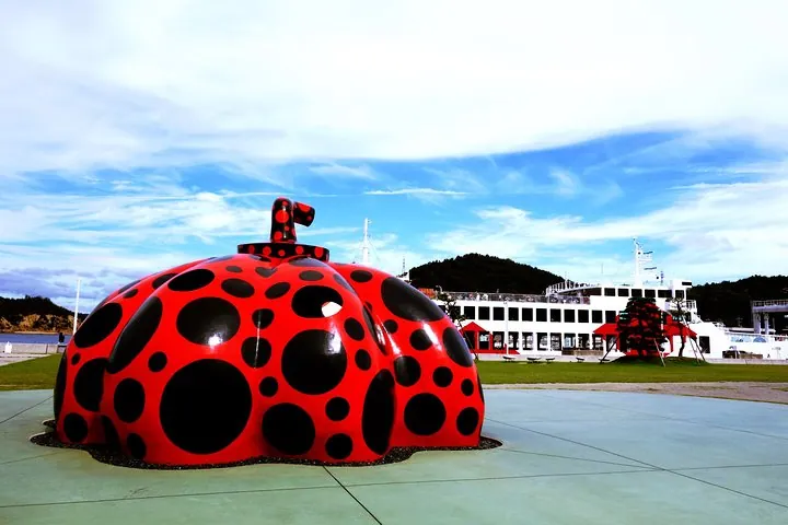 Custom-made tour according to your interest(Some museums require booking in advance.