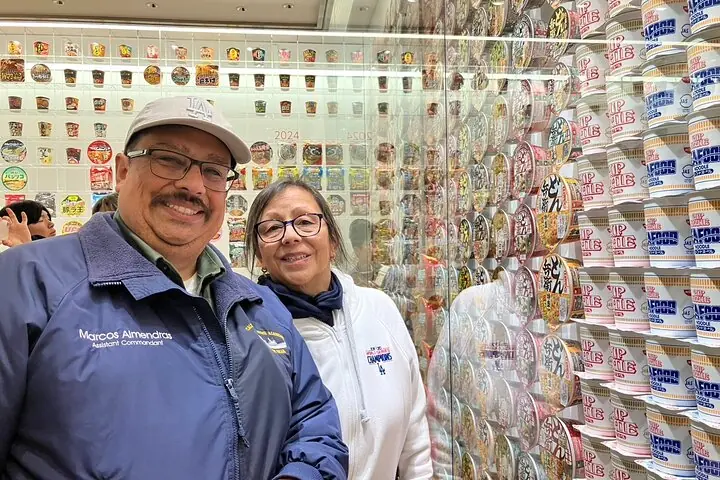 Yokohama: Guided Cup Noodles Museum Tour & Make Your Own Cup — operator photo 3