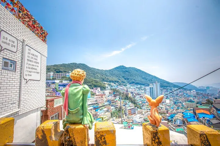Busan Private Tour with Licensed Local guide — operator photo 2