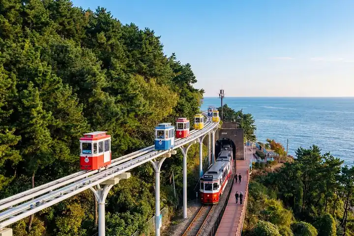Busan Sky Capsule, guaranteed seats — photo from the operator