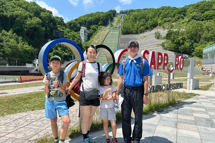 Otaru Customized Half-Day Tour with Licensed Local Guide — operator photo 4
