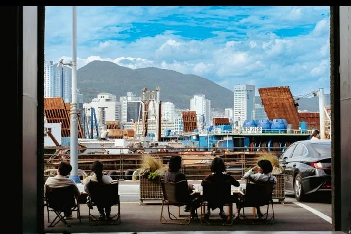 Private Busan Tour - Explore Landmarks with a Licensed Guide — operator photo 6