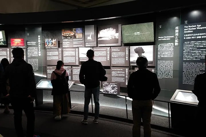 Hiroshima Peace (Heiwa) Walking Tour at World Heritage Sites — operator photo 12