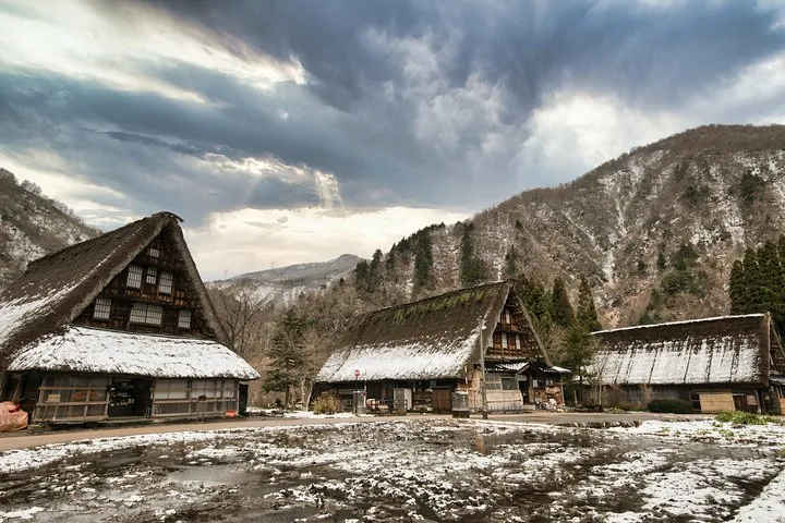 Takayama and Shirakawago/Photoshoot by professional photographer — operator photo 2