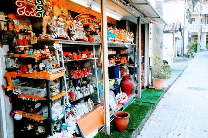 Okinawa morning food walk, Naha — photo from the operator